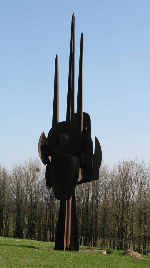 La sentinelle, acier corten, 14 m et 5 tonnes, 1970, Bouillon.